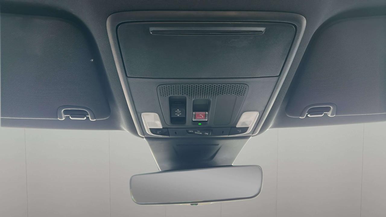 2025 Honda Civic Sport Touring Photo