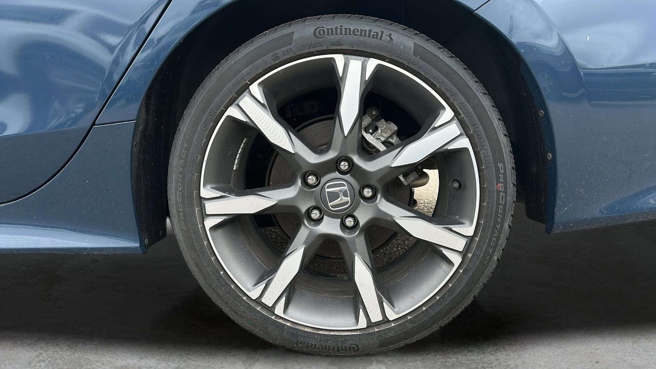 2025 Honda Civic Sport Touring Photo