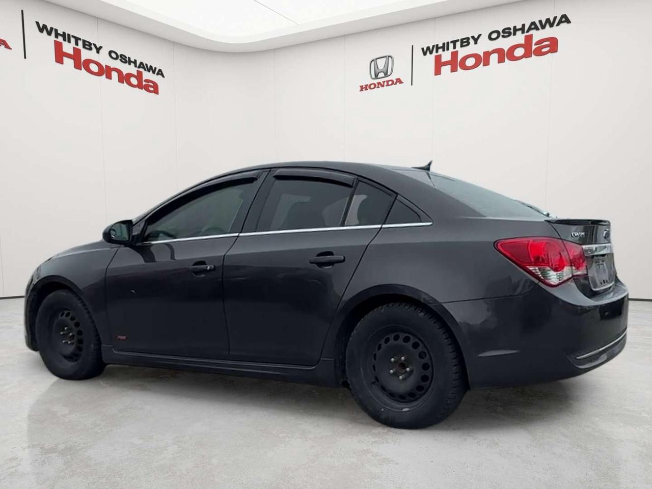 2014 Chevrolet Cruze 2LT Photo3