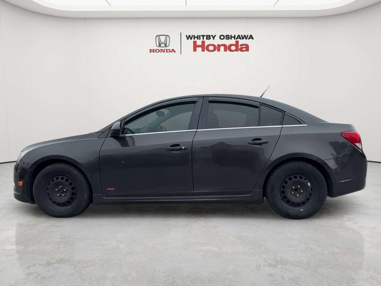 2014 Chevrolet Cruze 2LT Photo2