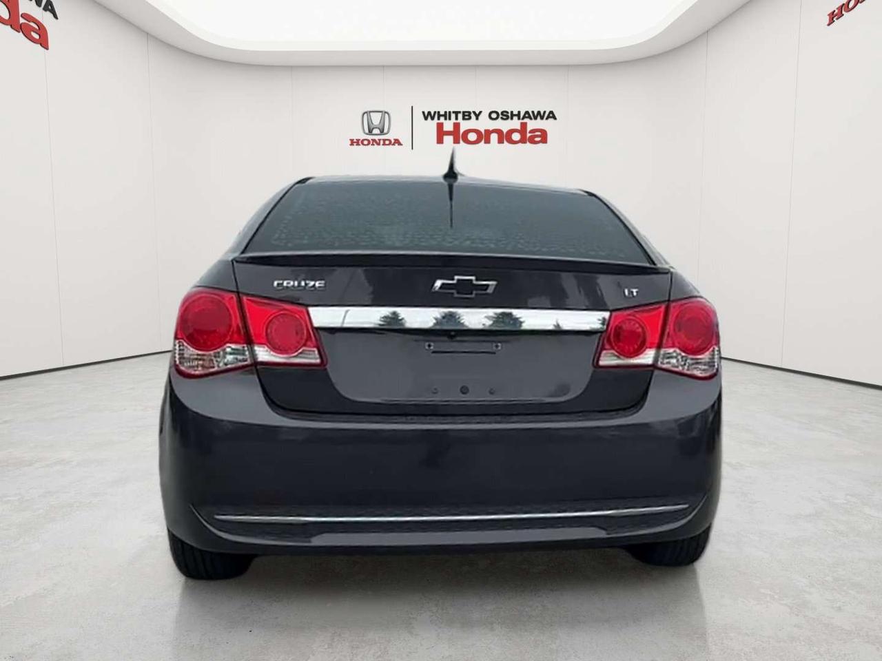 2014 Chevrolet Cruze 2LT Photo