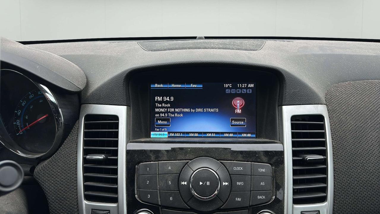 2014 Chevrolet Cruze 2LT Photo