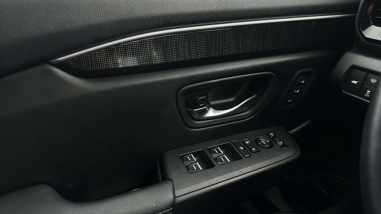 2025 Honda Pilot Touring Photo