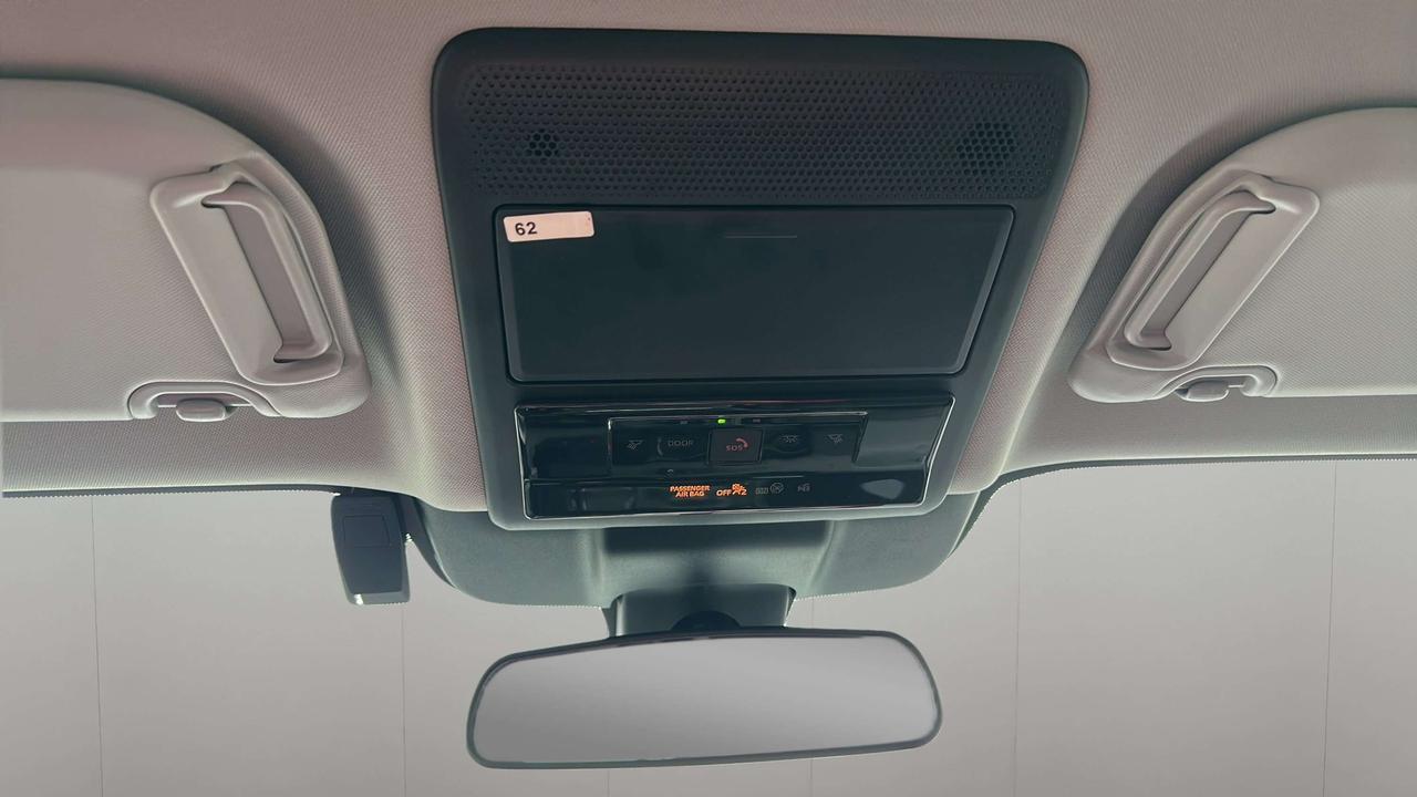 2026 Toyota RAV4 XLE Photo
