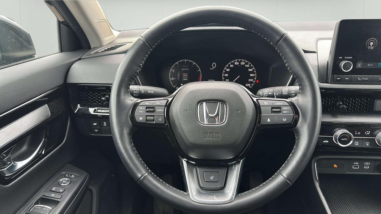 2025 Honda CR-V Sport Photo