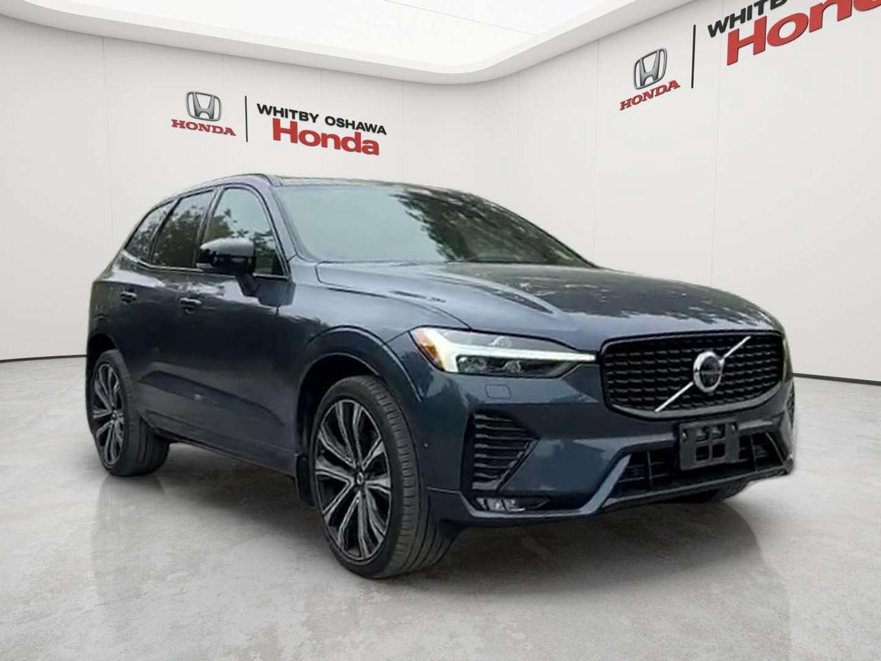 2022 Volvo XC60 B6 R-Design Photo