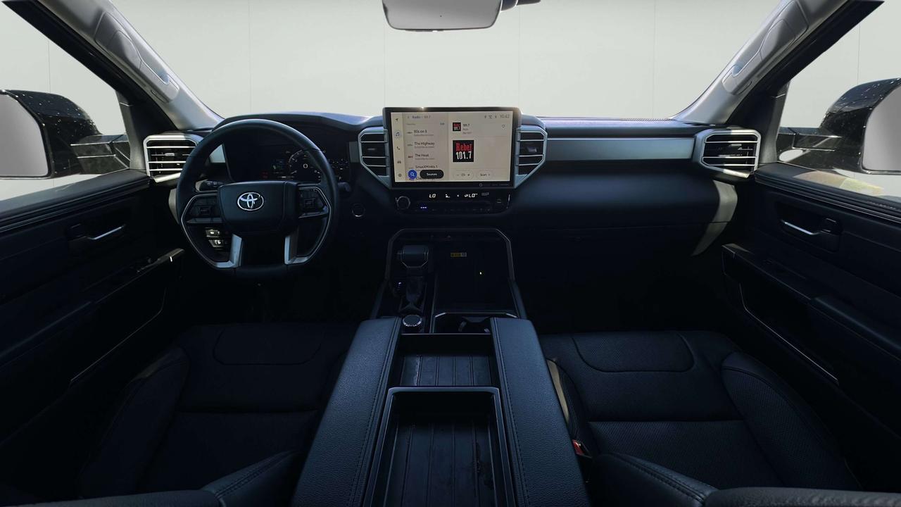 2024 Toyota Tundra Limited  Photo