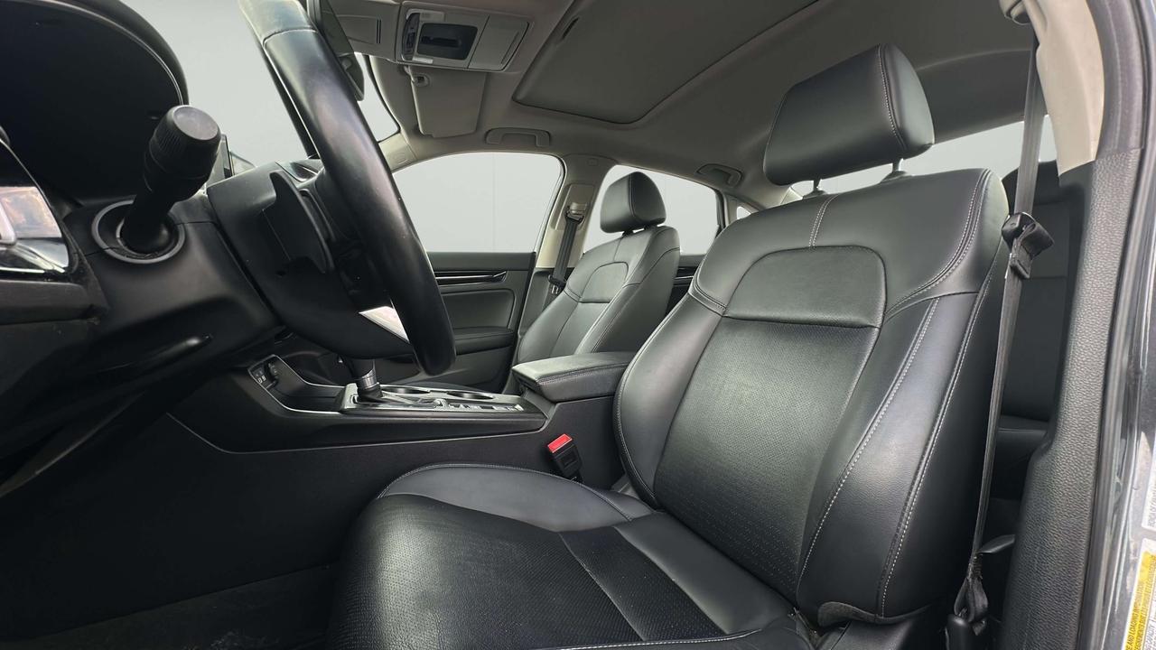 2024 Honda Civic Touring Photo
