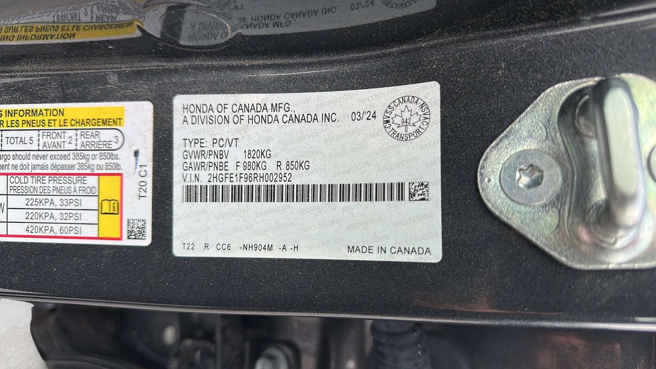 2024 Honda Civic Touring Photo