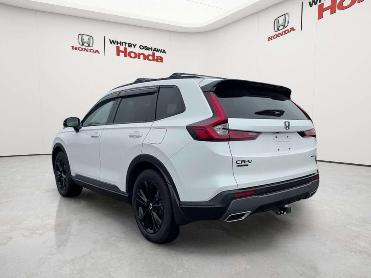 2026 Honda CR-V Touring Photo4