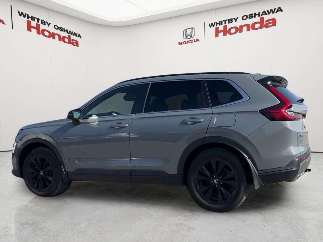 2025 Honda CR-V Touring Photo3