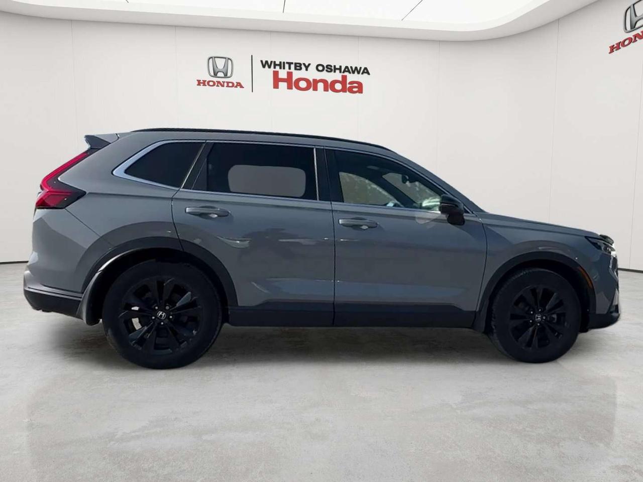 2025 Honda CR-V Touring Photo