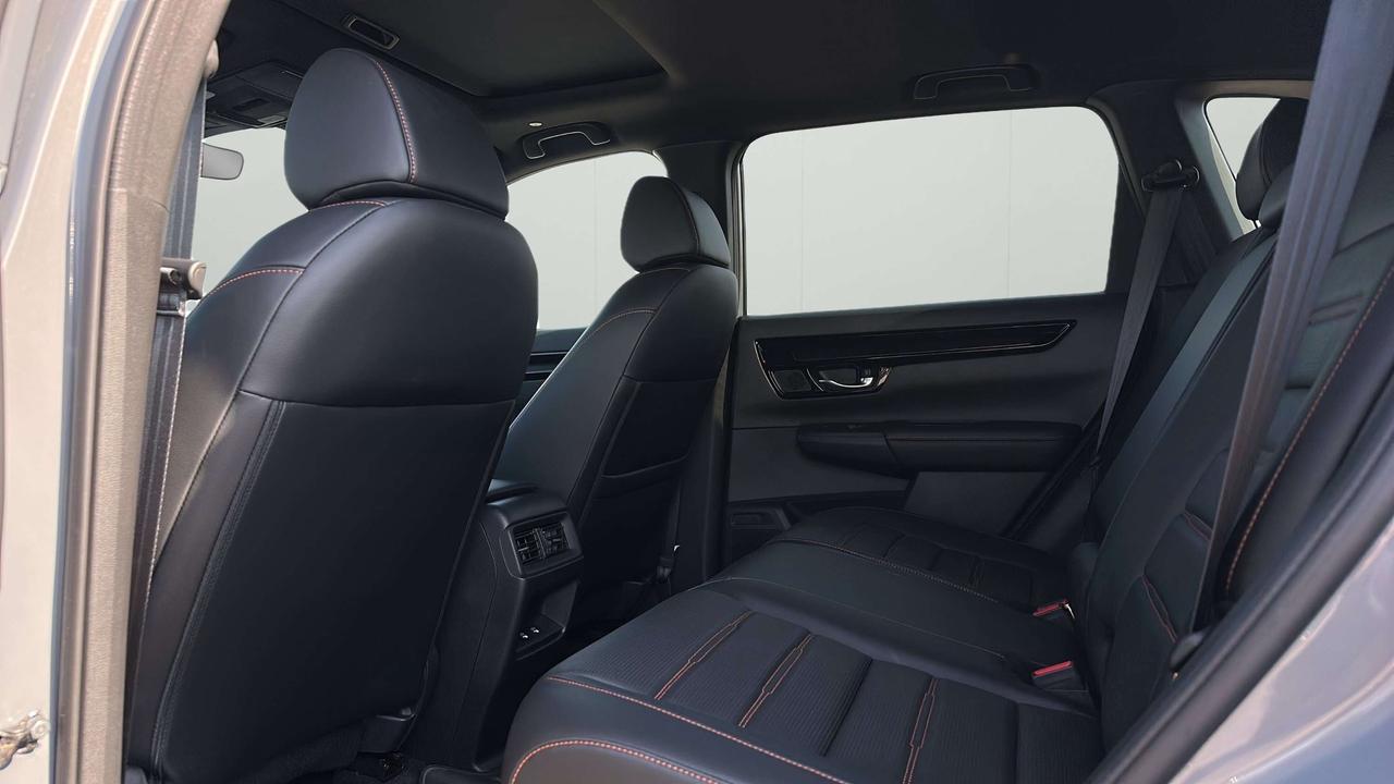2025 Honda CR-V Touring Photo