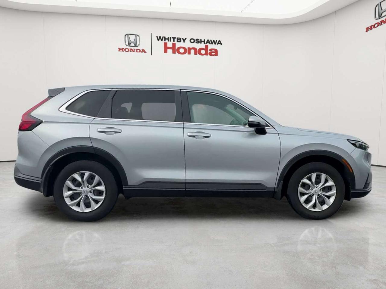 2025 Honda CR-V LX Photo