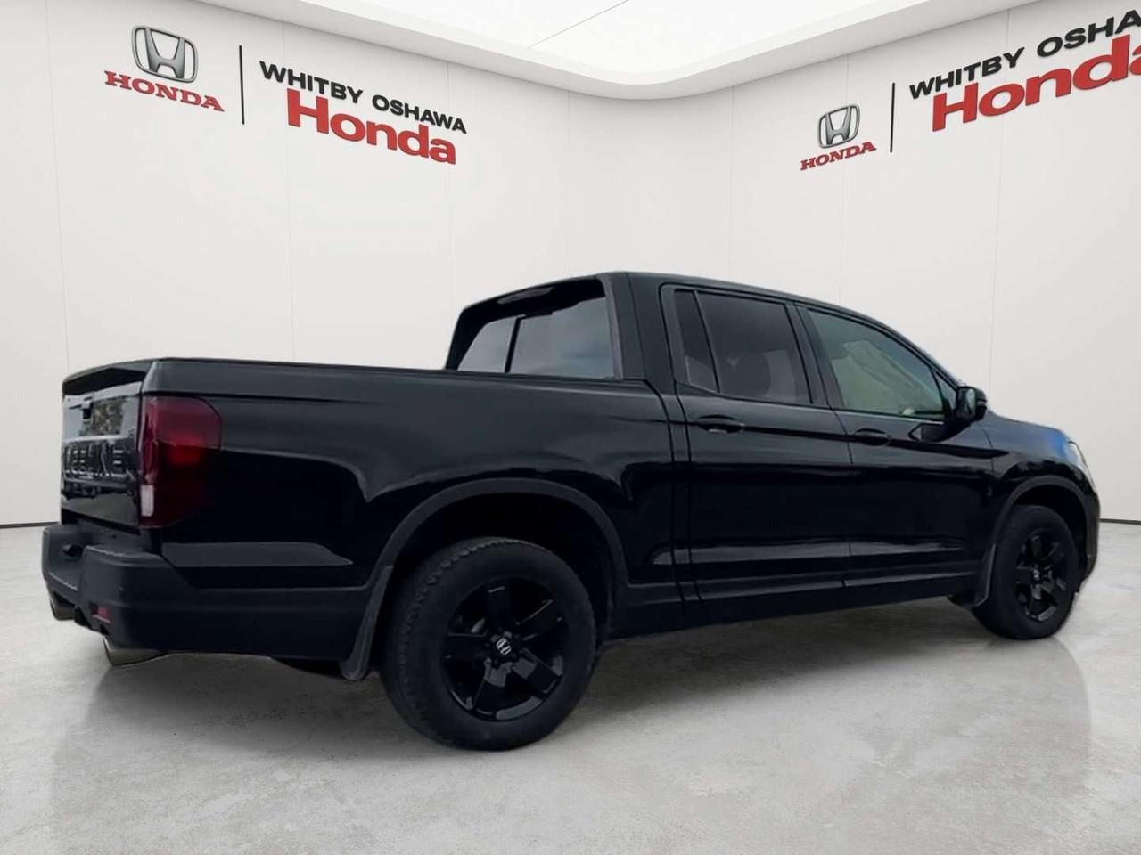 2025 Honda Ridgeline Black Edition Photo