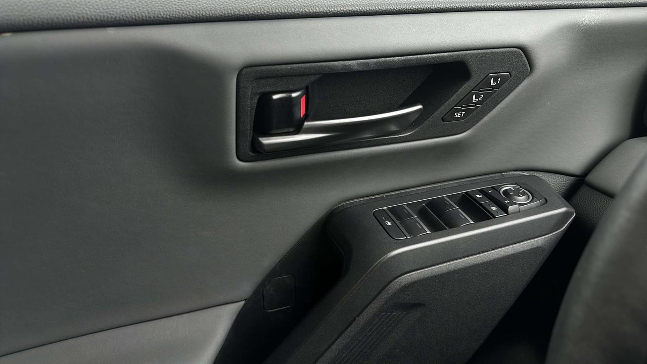 2026 Toyota RAV4 LIMITED  Photo