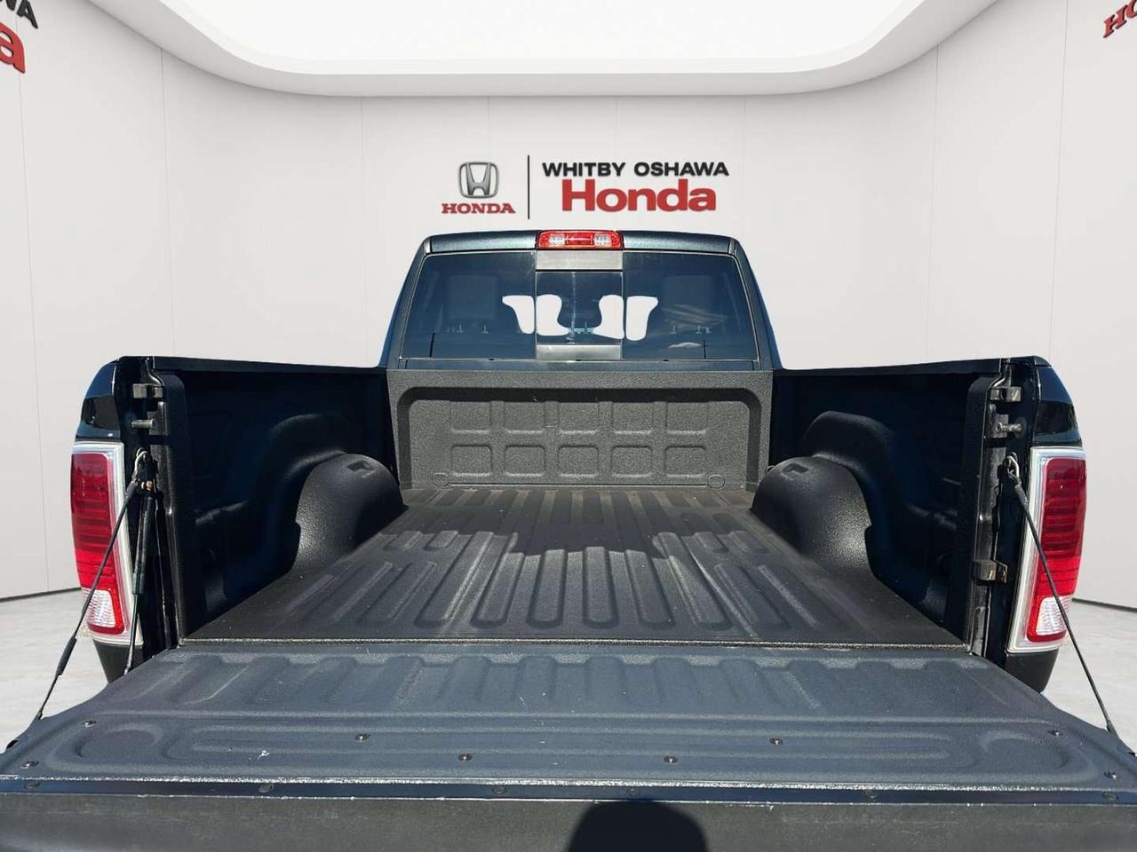 2018 RAM 1500 Laramie Photo