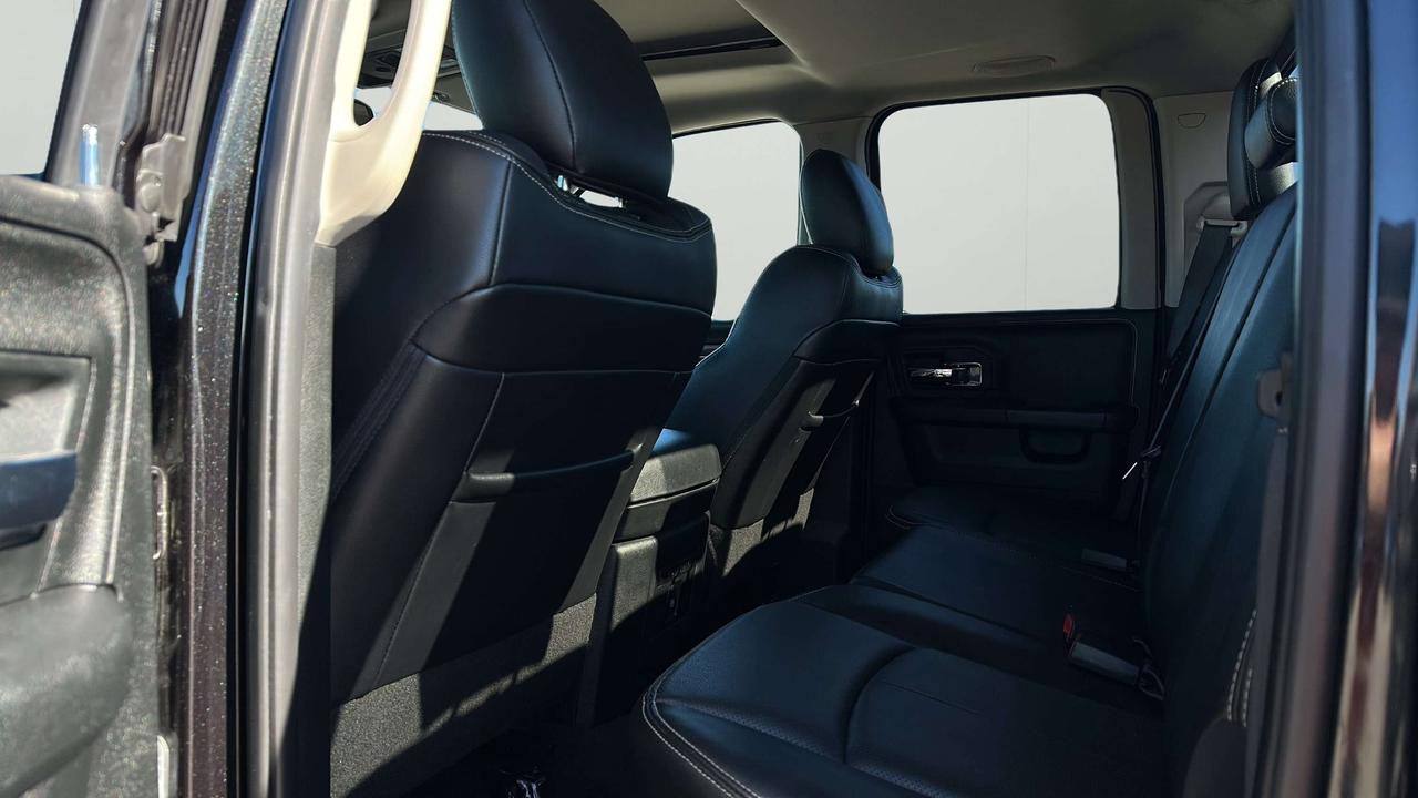 2018 RAM 1500 Laramie Photo