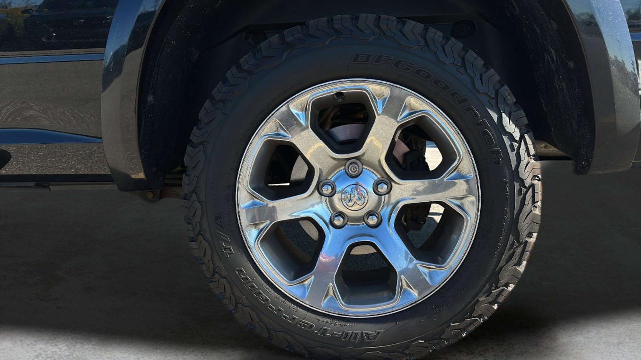 2018 RAM 1500 Laramie Photo