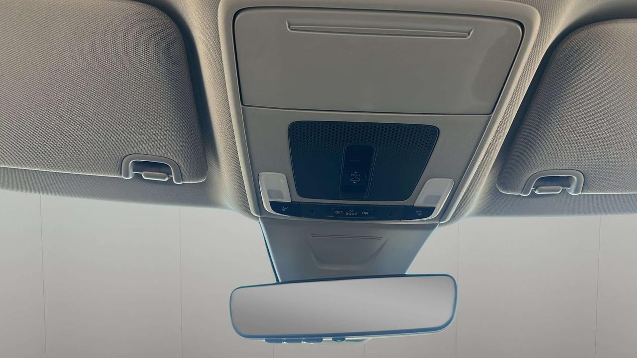 2024 Honda Civic Touring Photo