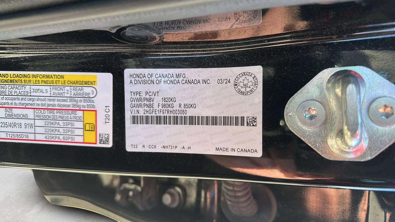 2024 Honda Civic Touring Photo