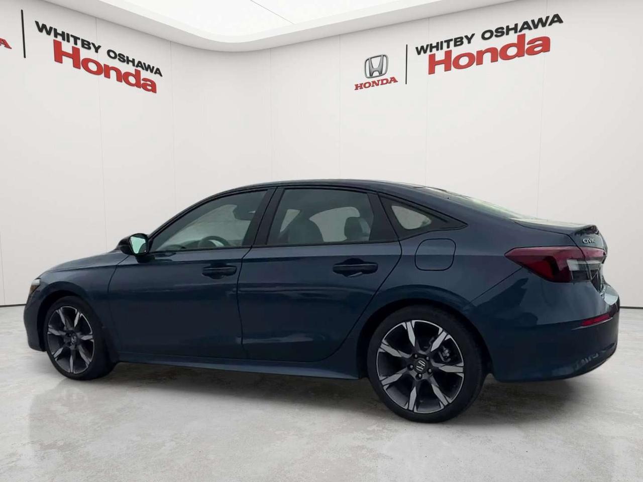 2025 Honda Civic Sport Touring Photo