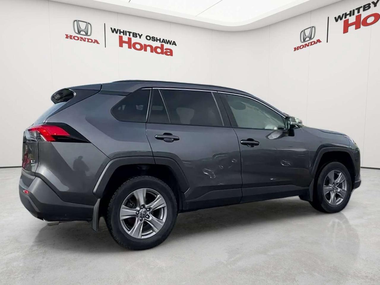 2024 Toyota RAV4 XLE Photo