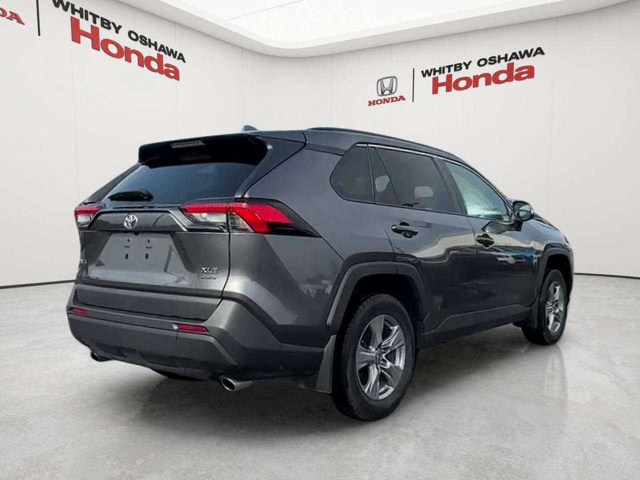 2024 Toyota RAV4 XLE Photo