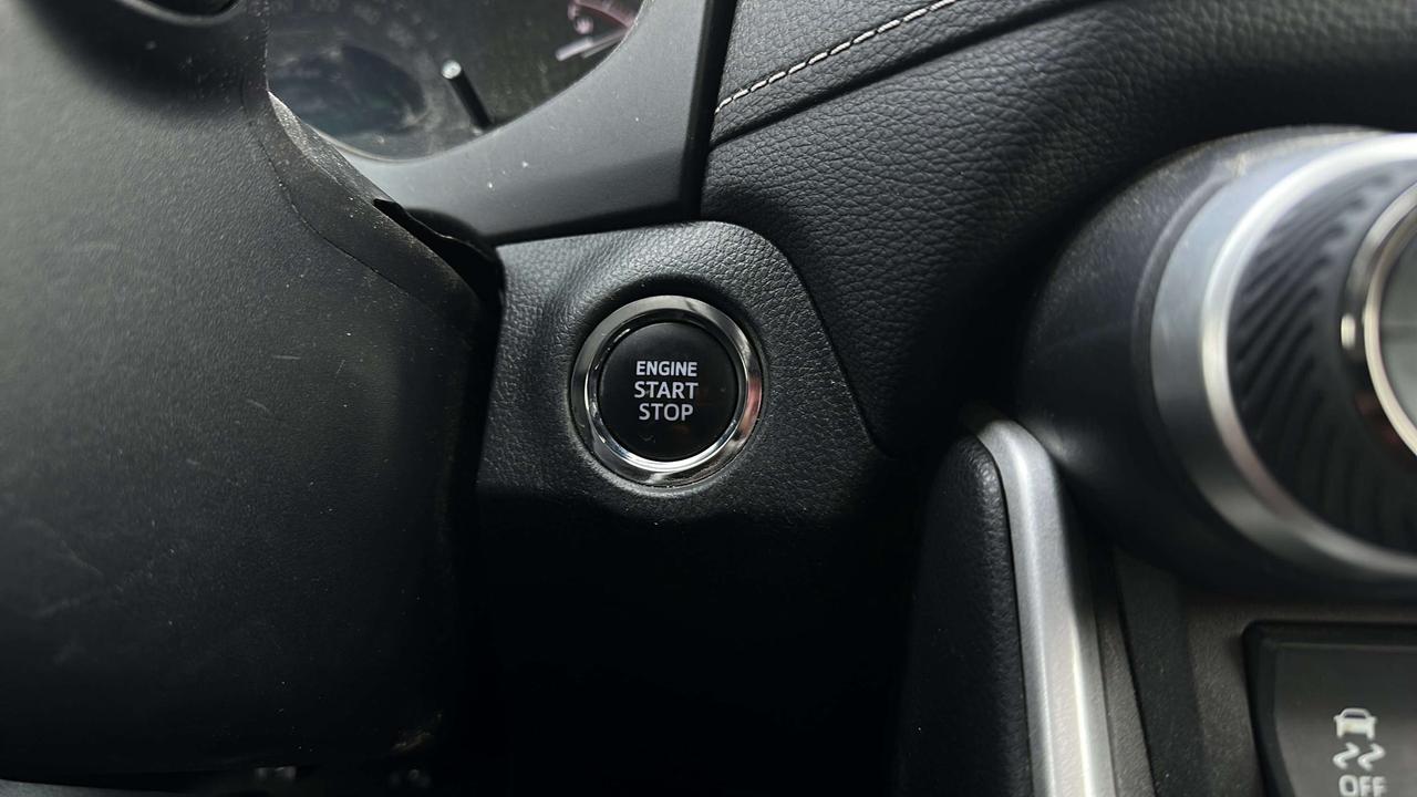 2024 Toyota RAV4 XLE Photo