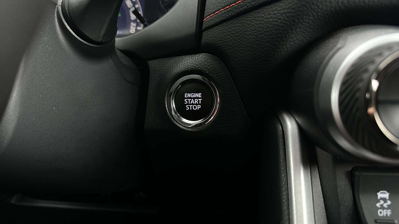 2024 Toyota RAV4 TRAIL Photo