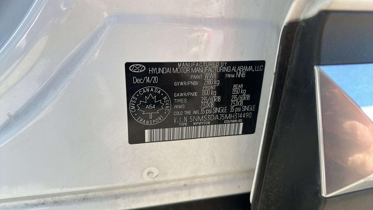 2021 Hyundai Santa Fe Preferred Photo
