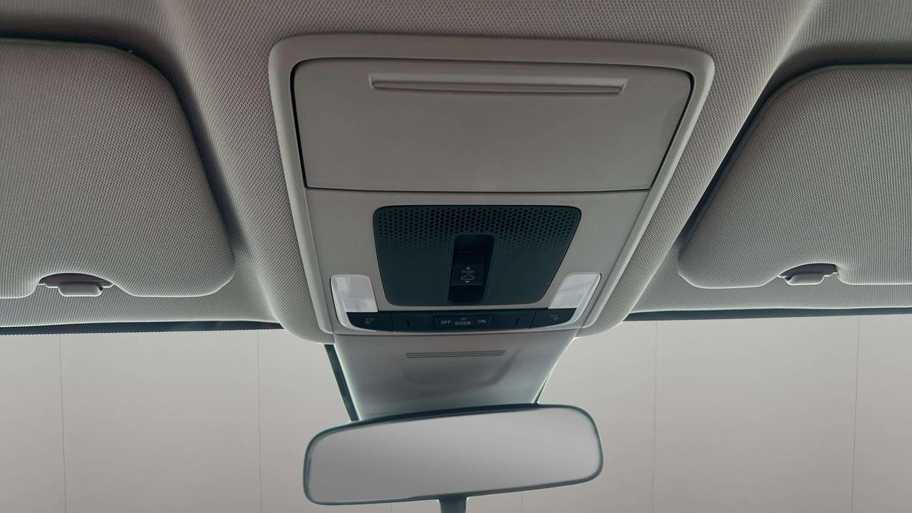 2025 Honda CR-V Sport Photo
