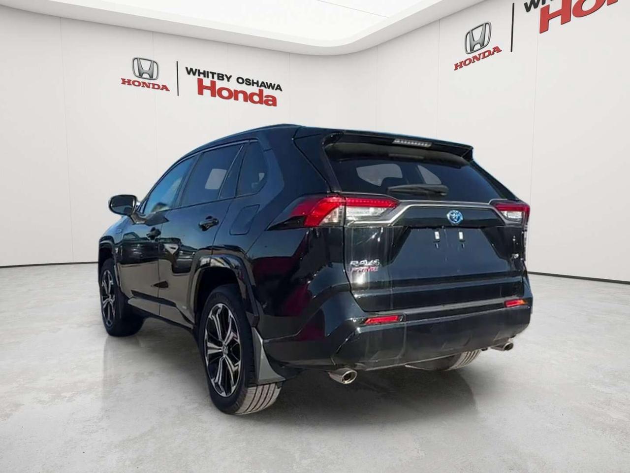 2023 Toyota RAV4 Prime XSE Photo4