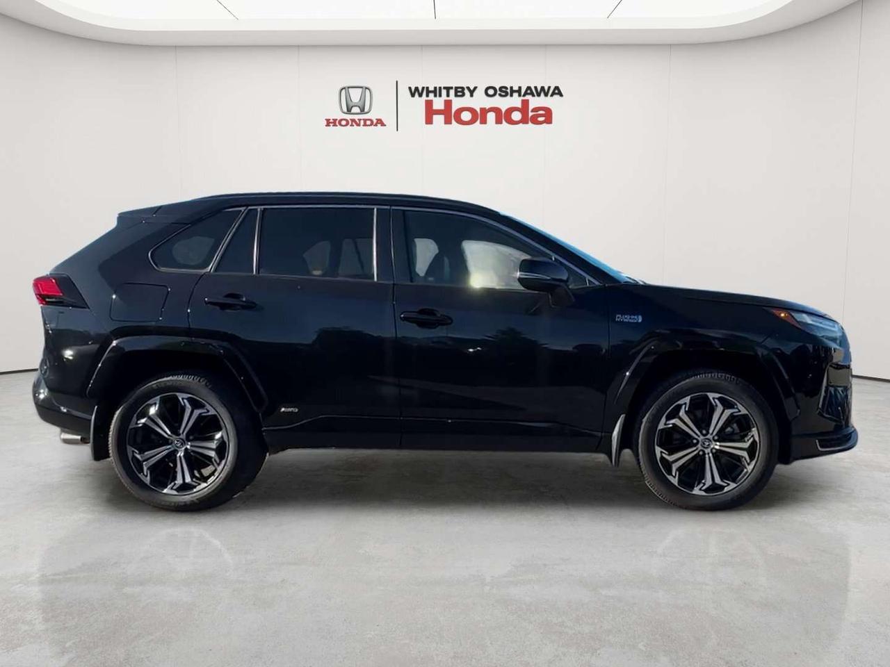 2023 Toyota RAV4 Prime XSE Photo