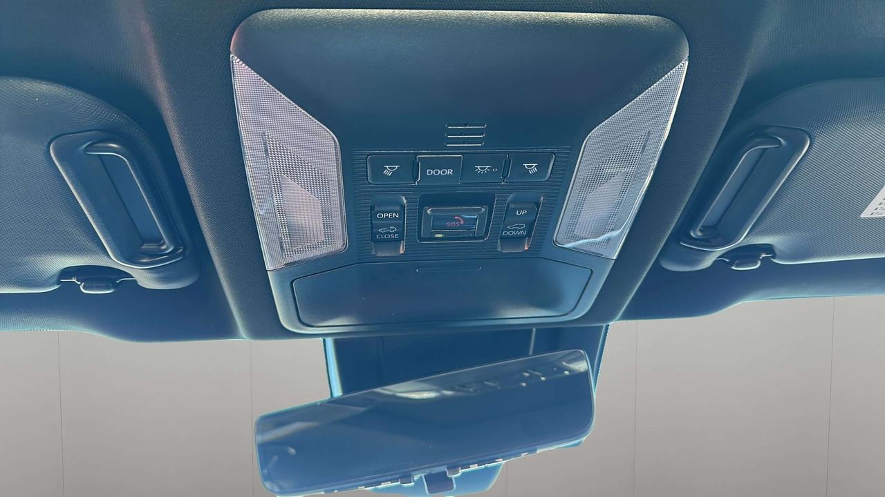 2023 Toyota RAV4 Prime XSE Photo