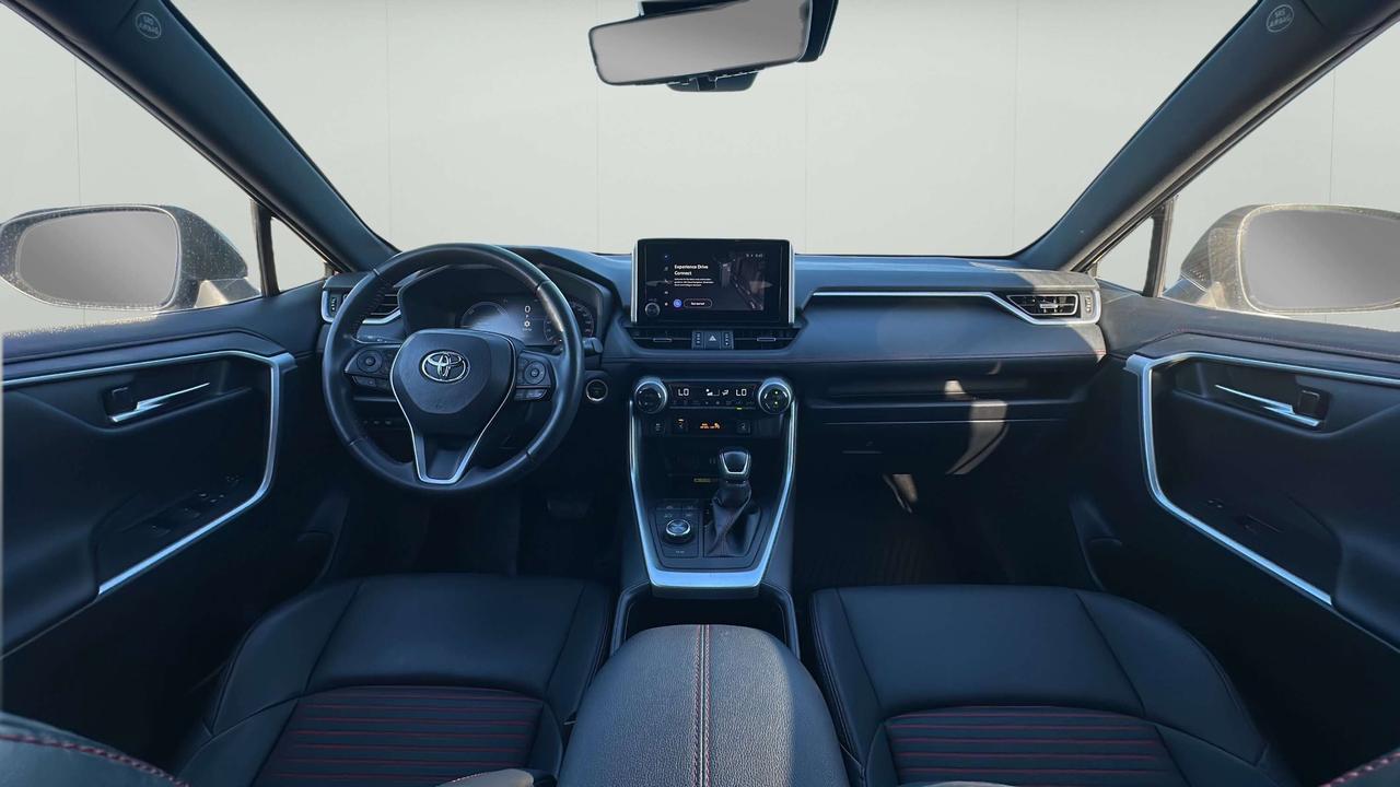 2023 Toyota RAV4 Prime XSE Photo