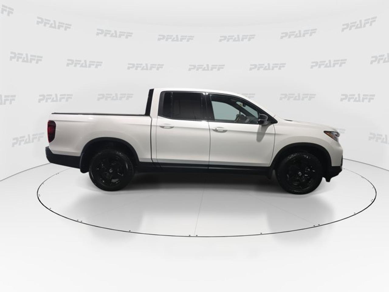 2025 Honda Ridgeline Black Edition Photo