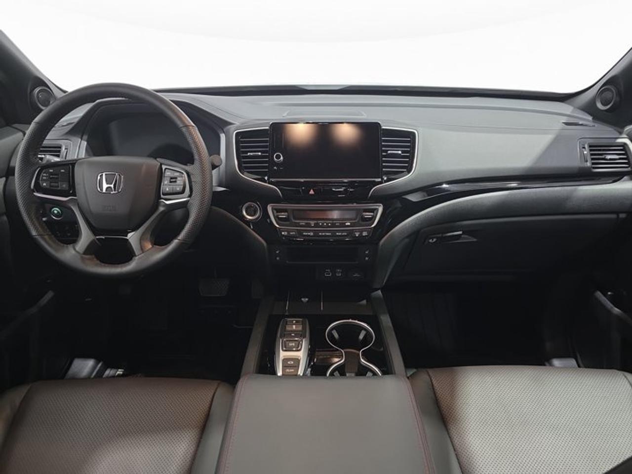 2025 Honda Ridgeline Black Edition Photo