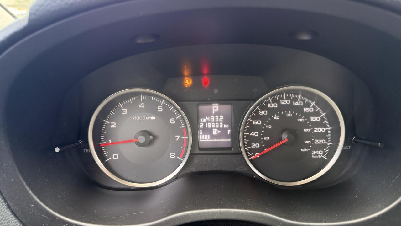 2013 Subaru XV Crosstrek 2.0i w/Touring Pkg Photo