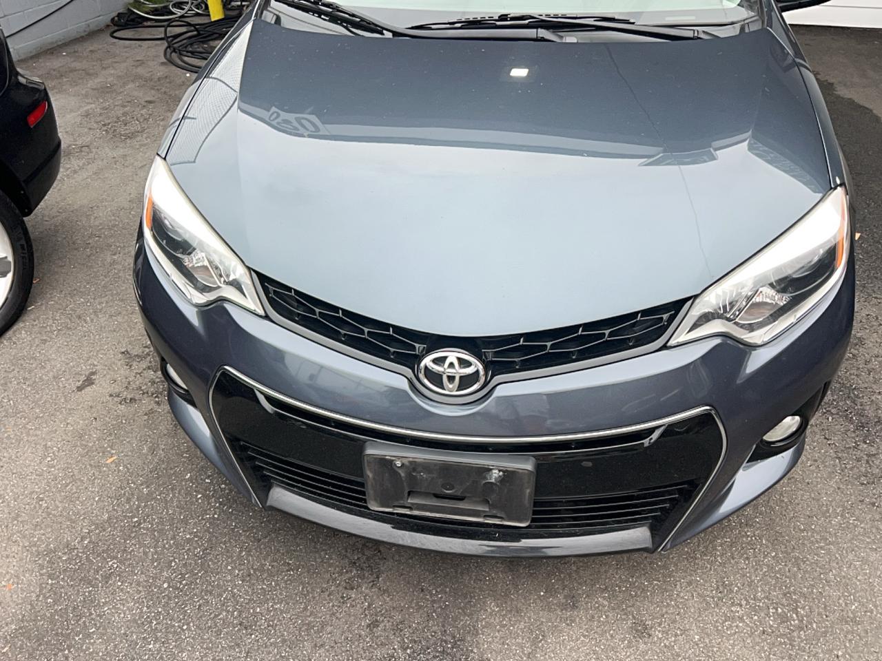 2015 Toyota Corolla S - Photo #10