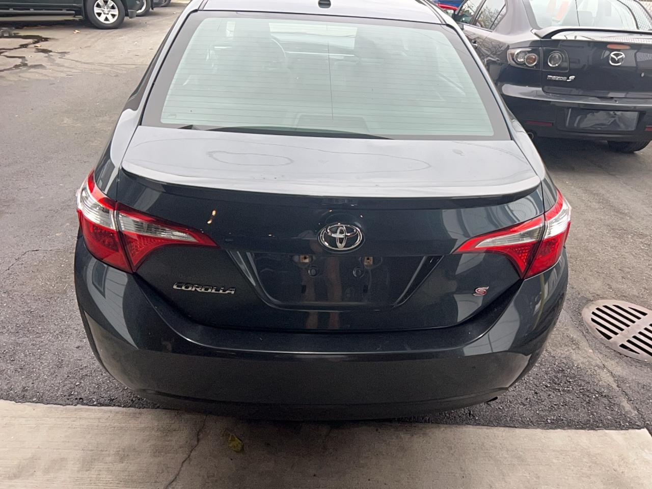 2015 Toyota Corolla S - Photo #13