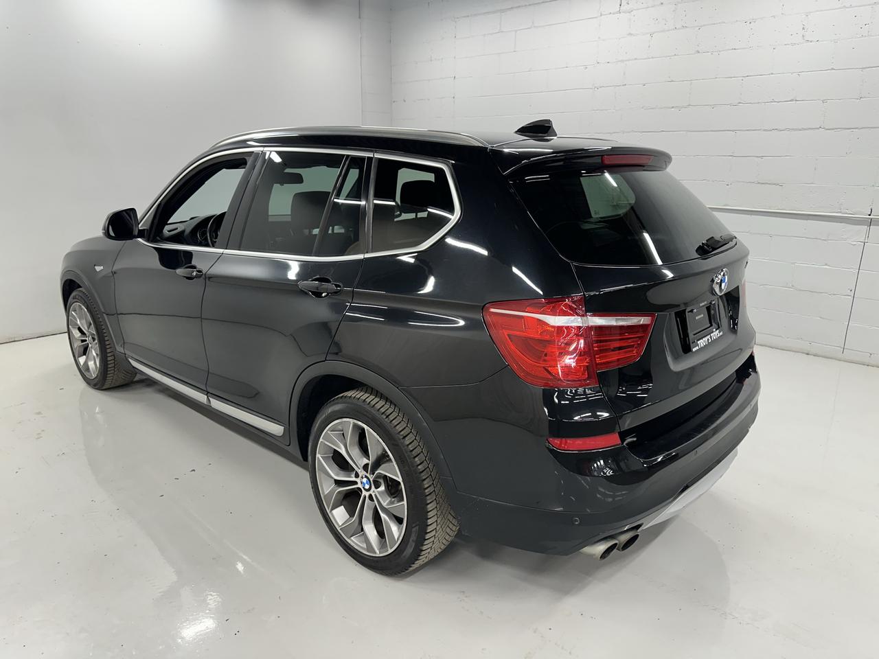 2016 BMW X3 AWD 4DR XDRIVE28i Photo