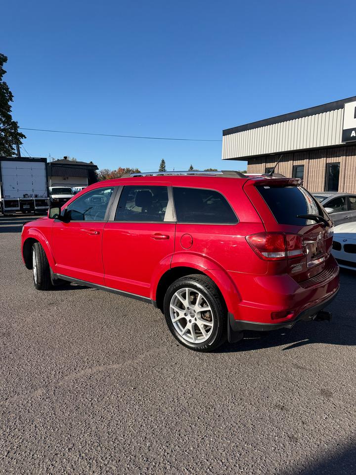 2016 Dodge Journey Limited Photo2