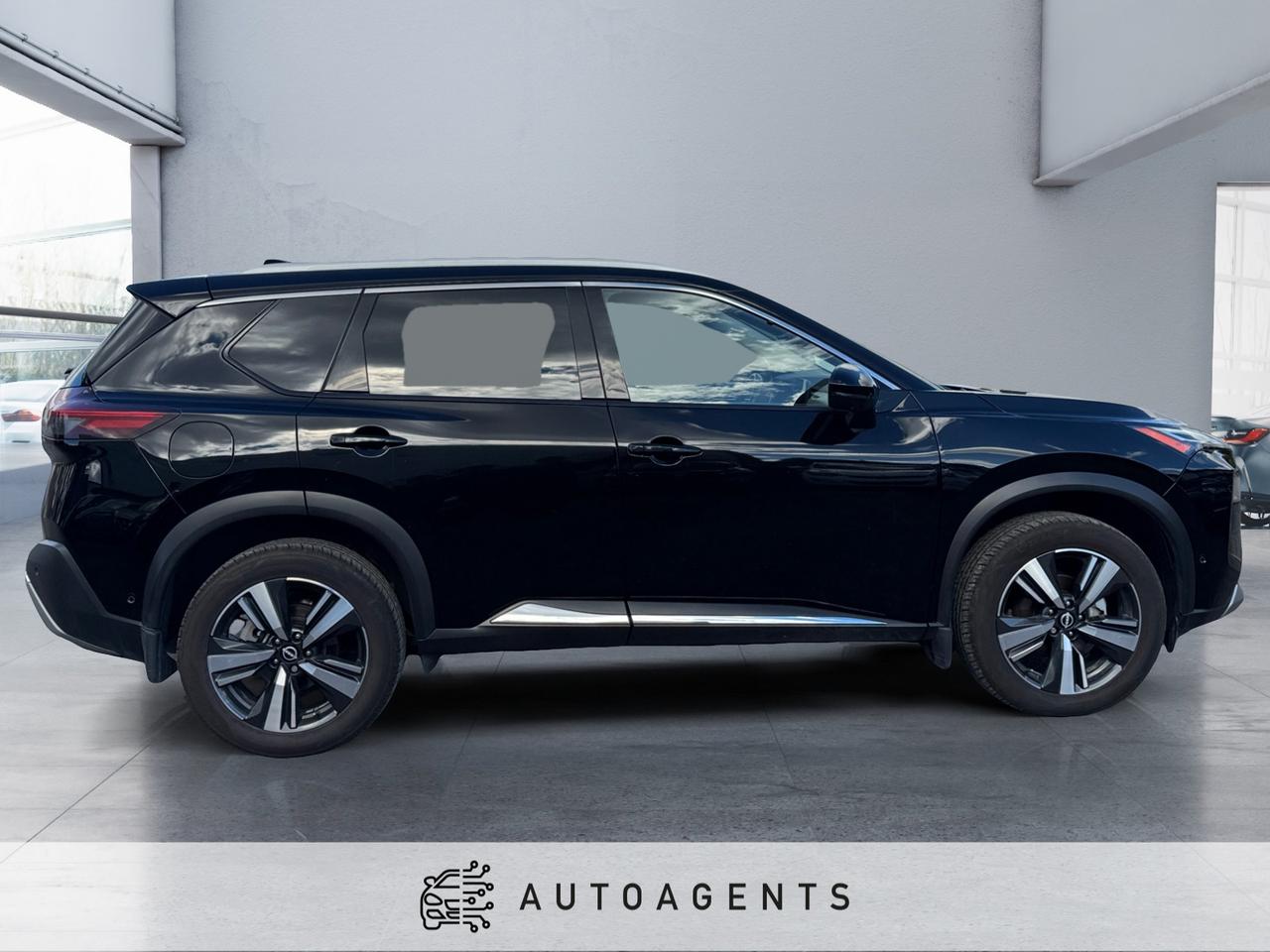 2023 Nissan Rogue Platinum AWD Photo