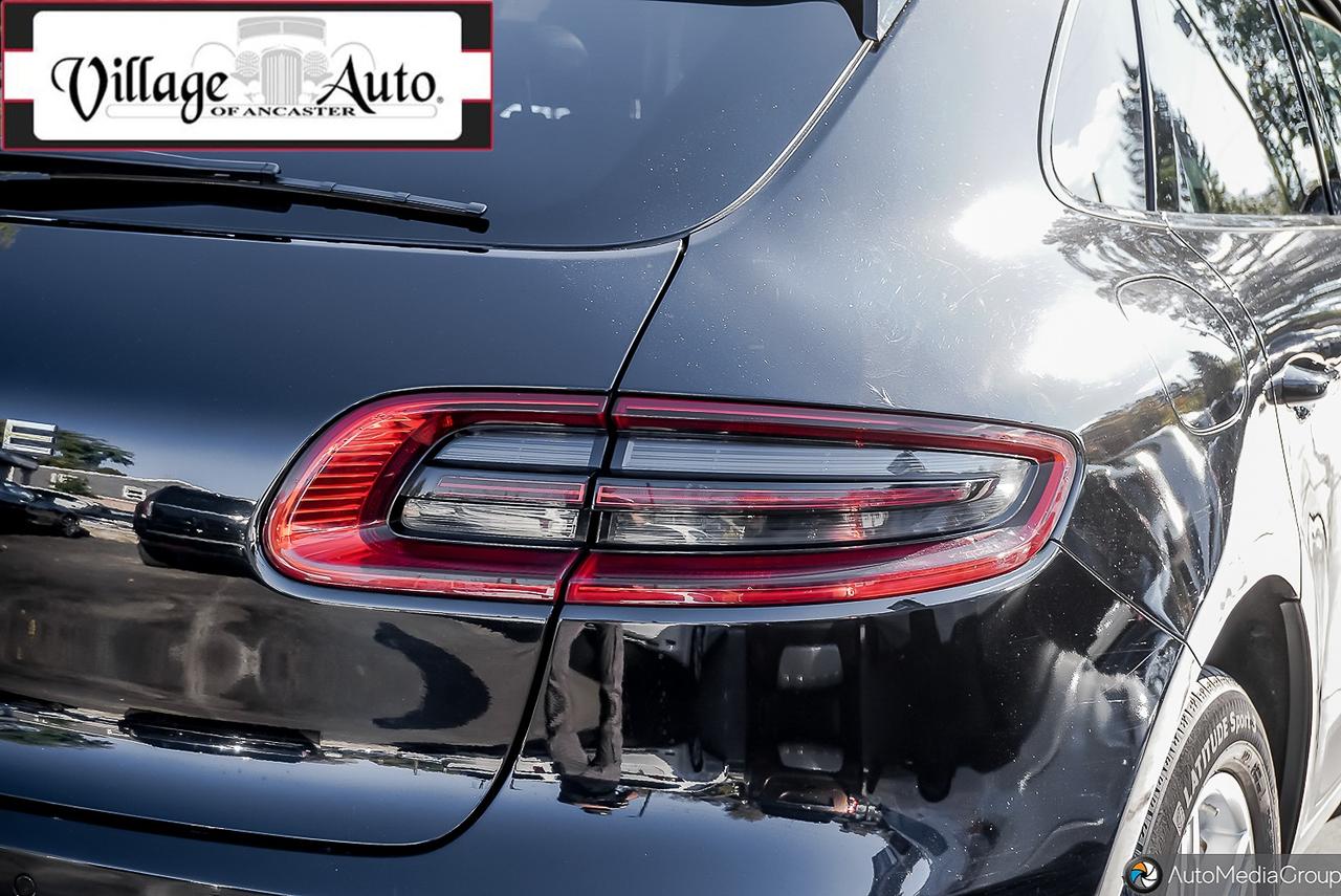 2018 Porsche Macan S AWD Photo
