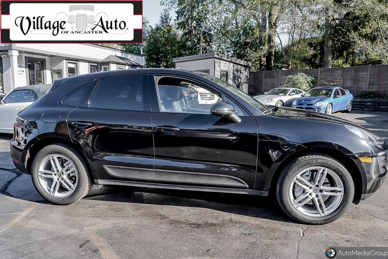 2018 Porsche Macan S AWD Photo2