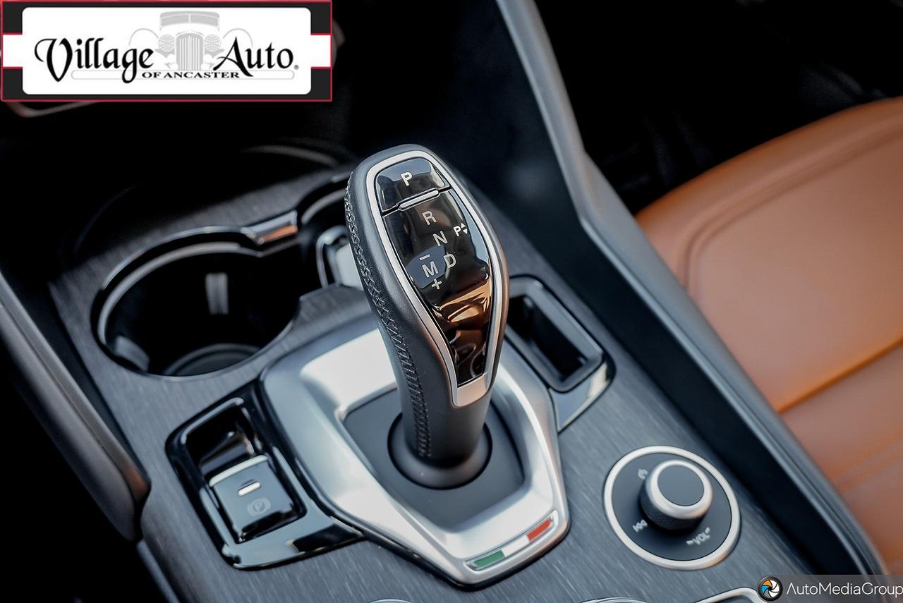 2020 Alfa Romeo Giulia Ti Lusso AWD - Photo #23