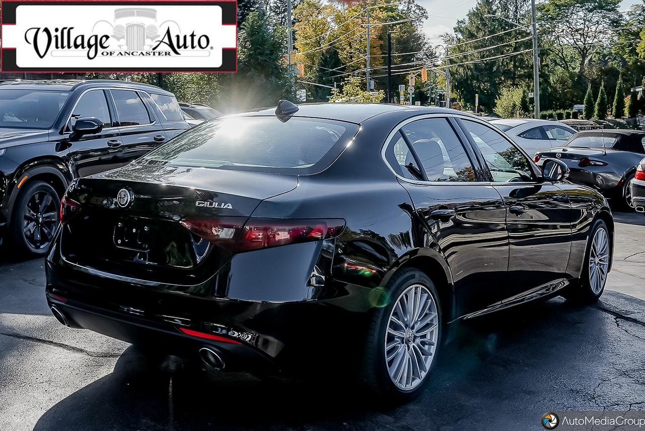 2020 Alfa Romeo Giulia Ti Lusso AWD Photo2