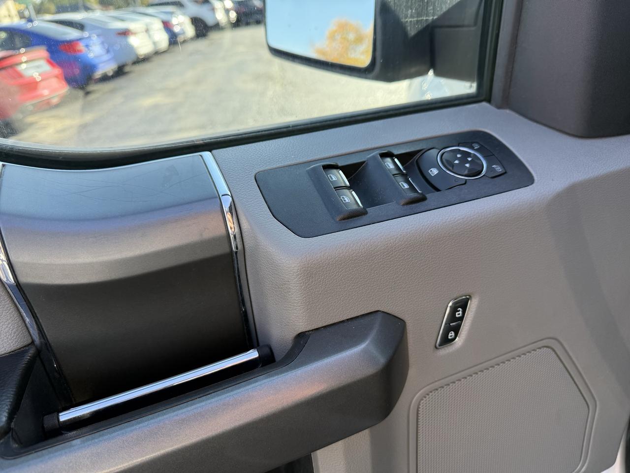 2017 Ford F-150 4WD SuperCrew 145" Photo