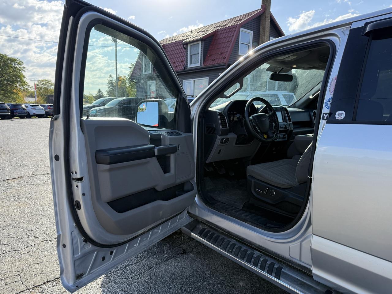 2017 Ford F-150 4WD SuperCrew 145" Photo